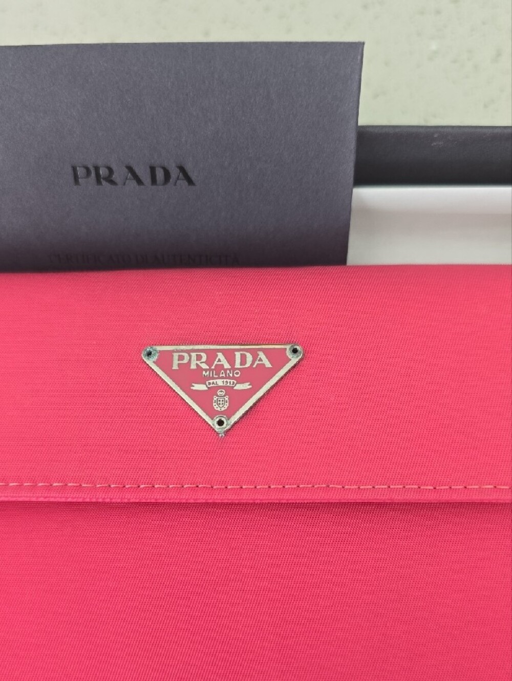 Prada Hot Pink Bifold Wallet - Picture 2 of 13
